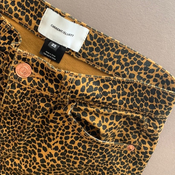 Current/Elliott Leopard print jeans - Picture 3 of 3